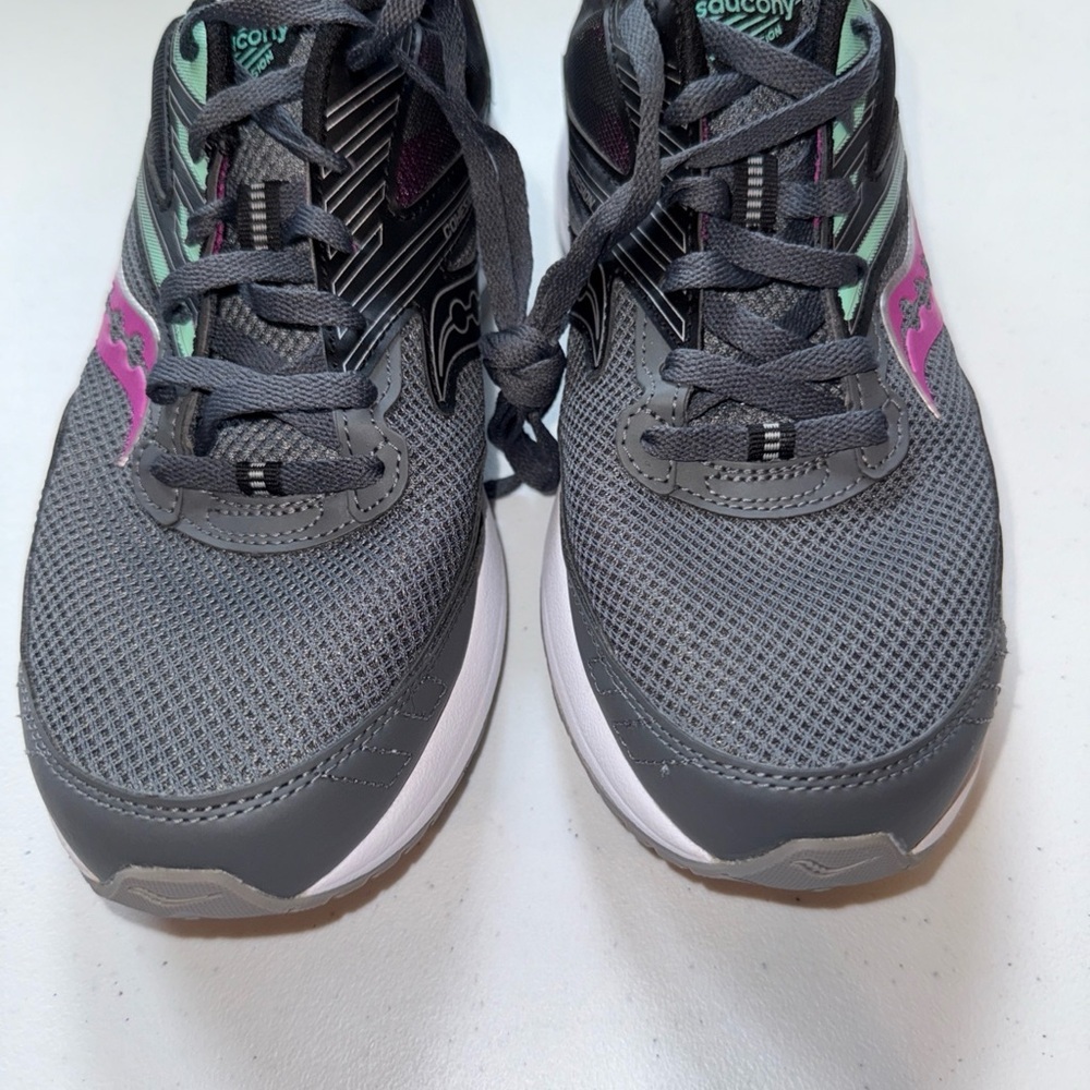 saucony womens shoes Size 12 New No Insole Cohesion Verse Run no inserts